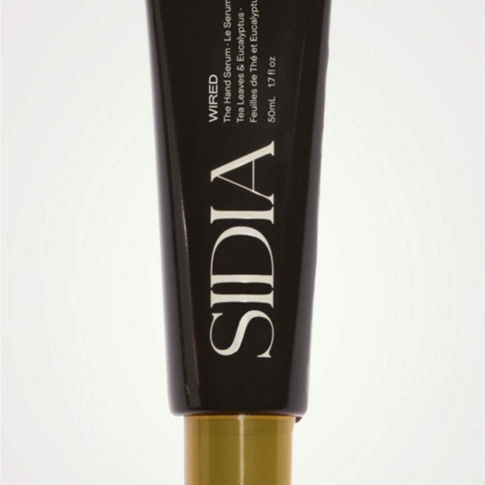 Sidia Wired Hand Serum